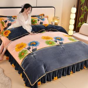 Thermal Comfort Baby-friendly Milk Velvet Four-piece Set