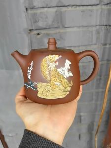 Ấm Tử Sa Nghi Hưng Hán Đạc Lão Hổ 460 ml (Tử Nê)