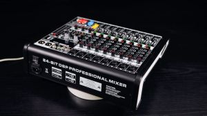power mixer 8 Ohm 650 wattx2 yamaha/AGM8mixer power amplifier 7 jalur equalizerBluetooth99DSP48V