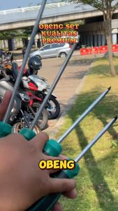 ISKU Obeng Plus Minus Magnet Obeng Gagang CR-V Karet Screwdriver Komplit Obeng