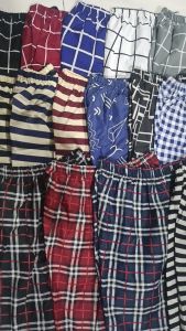 Celana Pendek Anak Kotak-Kotak Usia 6 Bulan - 11 Tahun