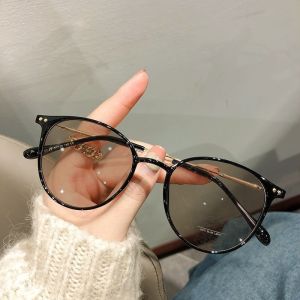 Photochromic Anti Radiation Eyeglasses For Women Transition Metal Frame Shades UV400 Eyewear Replaceable Lens
