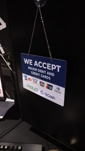WE ACCEPT MAJOR DEBIT CARDS DOOR BANNER