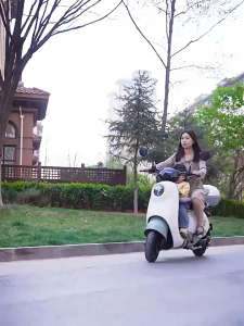 ที่นั่งเด็กไฟฟ้าด้านหน้า Yadi Emma รถเข็นขวดนมเด็กที่นั่ง เก้าอี้รถเข็นเด็กสากลHP302