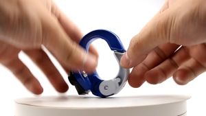 มอเตอร์ไซค์  ตะขอเกี่ยวมอเตอร์ไซค์ ตะขอแขวนหมวกกันน็อค ตะขอแขวนของ รถมอไซค์ ตัวแขวนของมอเตอร์ไซค์ ตะขอแขวนของสำหรับมอเตอร์ไซค์ แดงน้ำเงิน หลืองขาว กันน้ำและกันสนิม เหมาะสำหรับแขวนสิ่งของขณะขี่ เหมาะสำหรับสกู๊ตเตอร์และรถจักรยานยนต์