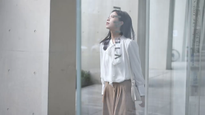 Yoobao G2 4000mAh Strong Wind Rechargeable Type-C Input Fan with 100 Speed Gears & Digital Display