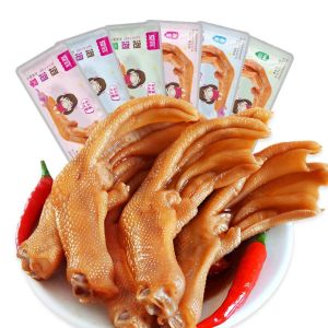 Love to Taste Soaked Duck Feet 28g Specialty Leisure Snacks Longyan Fragrant Crispy Duck Feet Duck Feet Fragrant Spicy Snacks