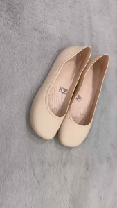 crocs womens lightweight round-toe casual shoes simple and stylish OEM