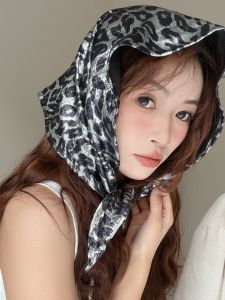 Trendy Leopard Print Scarf Headband for Women Spring Autumn New Style Spicy Girl Head Wrap Silk Triangle Scarf Versatile Decorative