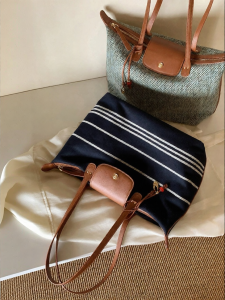 CHIO‘2ND | Vintage and Elegant Tote Bag