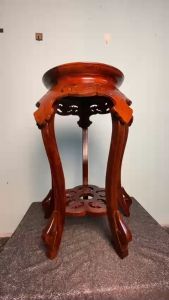 Đôn lá trầuKỷ tròn lá trầu gỗ gõ mặt 30cm cao 6070