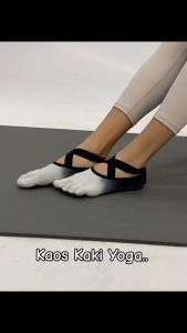 NEW VIORANO - Kaos Kaki Yoga Anti Licin Dengan 5 Jari Tertutup Tali Silang Kaos Kaki Pilates Woman Gym Yoga Socks Anti Slip With Grips Non Slip