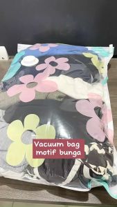 U-Living Plastik Vacuum Kantong Pakaian Travel Transparan Bunga Anti-air Dipakai Berulang
