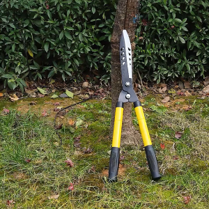 Garden scissors Carbon Steel Hedge Clippers with Anti-Corrosive Coating Branch Pruning Retractable