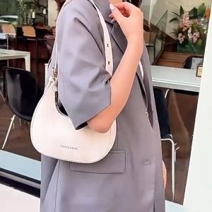 French Niche Sling Bag: A Stylish & Versatile Choice for Women