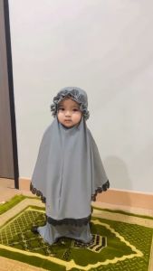 Mukena Anak Perempuan Variasi Renda Bando Pita Rempel Usia 1-7 Tahun Terbaru Viral Kekinian