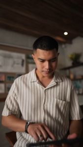 SGCHY Celana Bahan Formal kerja kantor Abu-abu polos Slim fit Big Size Gray Trouser