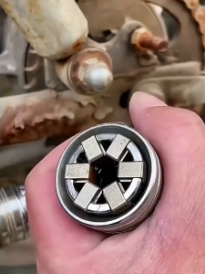 Bộ dụng cụ đầu tuýp đa năng tay cầm điều chỉnh được đai ốc lục giác đa chức năng.