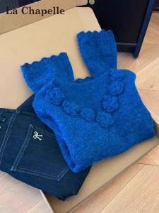 La Chapelle | Blue 3D Flower Long Sleeve Knit Sweater