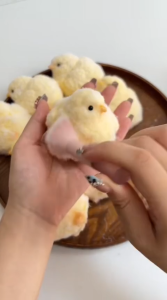 BISA COD - Squishy / mainan anti stress anak dan remaja bisa pencet motif anak ayam