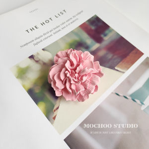 Carnation Car Perfume Air Conditioner Air Outlet Clip Car Interior Ornaments Aromatherapy Diffuse Gypsum Light Perfume Girls Gifts