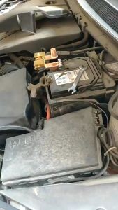 XYKJ Saklar Aki Mobi Pemutus Arus Aki Mobil Bahan Tembaga Murni Berkualitas Tinggi Pemutus Aki Mobil