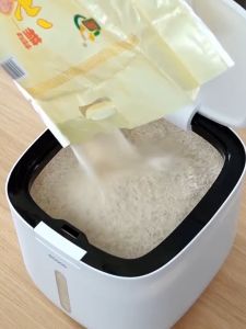 ECOCO กล่องใส่ข้าวสาร ถัง 5-10 กก. กล่องเก็บข้าวสาร ถังข้าวสาร ถังเก็บเม็ดข้าวสาร 10 กก