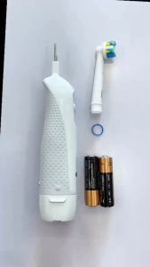 Bàn Chải Tự Động Oral-B Floss Action Pro 100 Battery - Màu Trắng Dùng Pin AA Hẹn Giờ 2-Phút Bàn Chải Điện Oral B