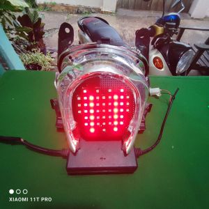 Lampu rem running scoopy stylish r12
