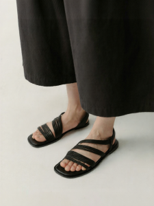 INSIS FEMME | Elegant Hollowed Out Thin Strap Flat Sandals