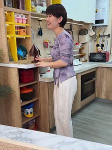 Insulated Wooden Table Pad