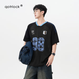 QOTRIOCK | Letter Print Badge Breathable Sport T-Shirt