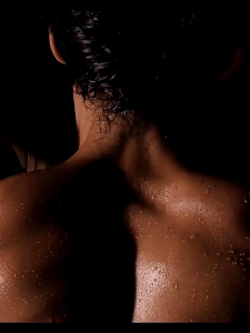 ทอม ฟอร์ด น้ำหอม Oud Wood Eau de Parfum Perfume 50ml ไม้กฤษณา กลิ่นหอมเข้มข้น ไม่ฉุน กลิ่นหอมติดทนนาน