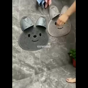 KW Foot Scrubber Pad with Non-Slip Suction Cup for Men and Women Rabbit-Shaped Silicone Foot Scrubber Anti-Slip