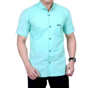 KEMEJA PRIA LENGAN PENDEK WARNA DENIM