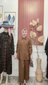 Setelan Wanita Dewasa Motif Terbaru: Tips Memilih & Memakai