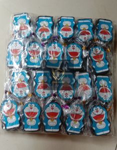 sultan souvenir..( isi 100pcs ) SOUVENIR PERNIKAHAN GANTUNGAN KUNCI DORAEMON