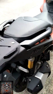 SEC TOP BOX BRACKET ADV 160 MEGATRON【Local delivery】COD（Need to assemble it yourself）