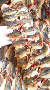 1kg Khô Cá Chỉ Vàng Tẩm Ớt Ngọt Cay Con To Rứt Xương Thịt Nhiều Nướng Thơm - VỰA KHÔ NÀNG TIÊN