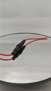 Fuse Holder Hitam Besar Dan Kabel - Tempat Sekring Besar Kabel jual pr 5 pcs