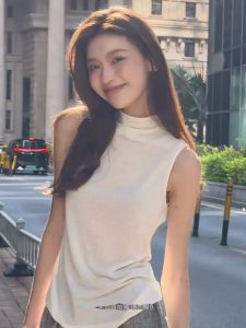 French Elegant White Ageless Shoulder T-Shirt Women Summer High-End Feel Half High Collar Short Sleeveless Vest Top