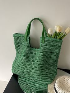 Large Capacity Straw Woven Shoulder Bag Womens Vacation Beach Holiday Tote Bag Korean Style Pure Color Magnetic Buckle Closure