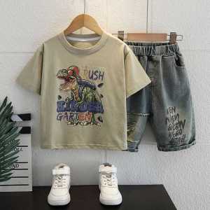 Boys Summer Outfit Set 2024 New Cool Childrens Dinosaur T-Shirt Fashionable Two-Piece Set for Boys Age 2-12 Casual Daily Wear