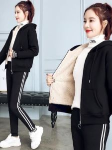 เสื้อสเวตเตอร์คอวีบุขนแกะ 2 ชิ้น สำหรับผู้หญิง แฟชั่นฤดูใบไม้ร่วง/ฤดูหนาว 2023 ใหม่ อบอุ่น หนา ลำลอง สปอร์ต สไตล์นักเรียน