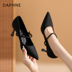 รองเท้าส้นสูงแบบฝรั่งเศส Daphne สำหรับผู้หญิง 2025 รองเท้าส้นเดี่ยวหัวแหลมสีดำ สายรัดข้างเดียว Mary Janes รองเท้าแฟชั่นฤดูใบไม้ร่วง