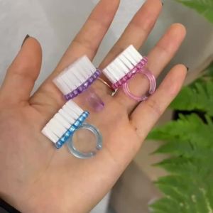 2Pcs Ring Shape Nail Brushes Blue/Pink/Purple Plastic Soft Dust Cleaning Nails Brush UV Gel Manicure Pedicure Makeup Scrub Tools