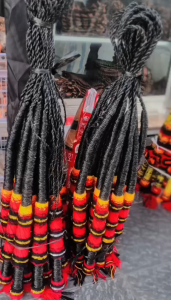 pecut model candi ada 3 ukuran  pecut bopo pecut jaranan panjang 15m - 25m