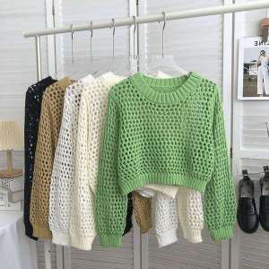 เสื้อถักแขนยาวหลวมๆ สีเขียวคอตั้งสไตล์เกาหลีย้อนยุคสำหรับผู้หญิงในฤดูใบไม้ผลิและฤดูร้อนปี 2025 เสื้อคลุมกันหนาวแบบสวมหัว