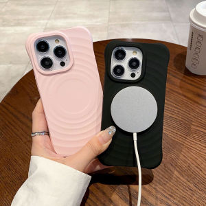 Magnetic Wave Pattern Silicone Phone Case For iPhone 17 Pro Max 17 16 15 13 For iPhone 12 11 14 Plus Air Cover Funda Shockproof