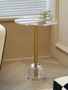 ตู้เก็บของแบบเรียบง่ายและโมเดิร์นที่ทำจากอะคริลิกสำหรับห้องนอนและโซฟารูปมุม ชั้นวางของแบบโปร่งใสที่หรูหราสำหรับห้องนั่งเล่น